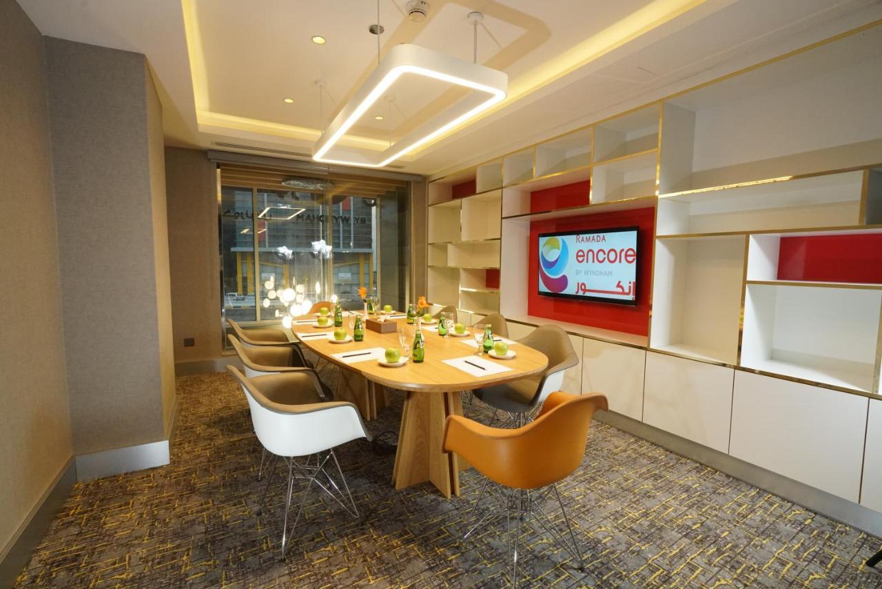 Hotel Ramada Encore Corniche Khobar