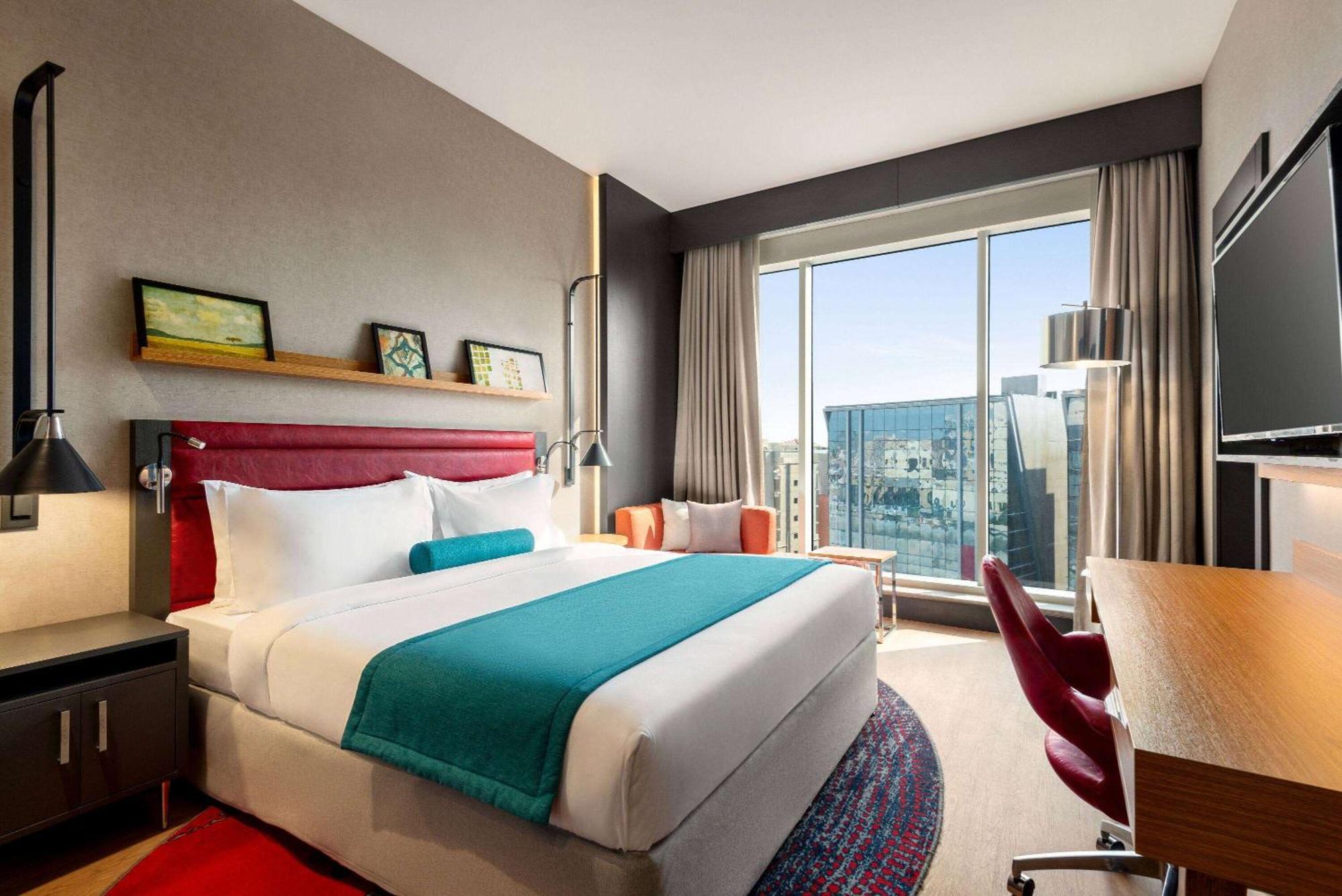 Ramada Encore Corniche