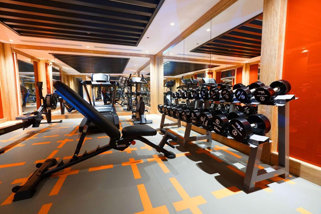 Ramada Encore Corniche Hotel 4*