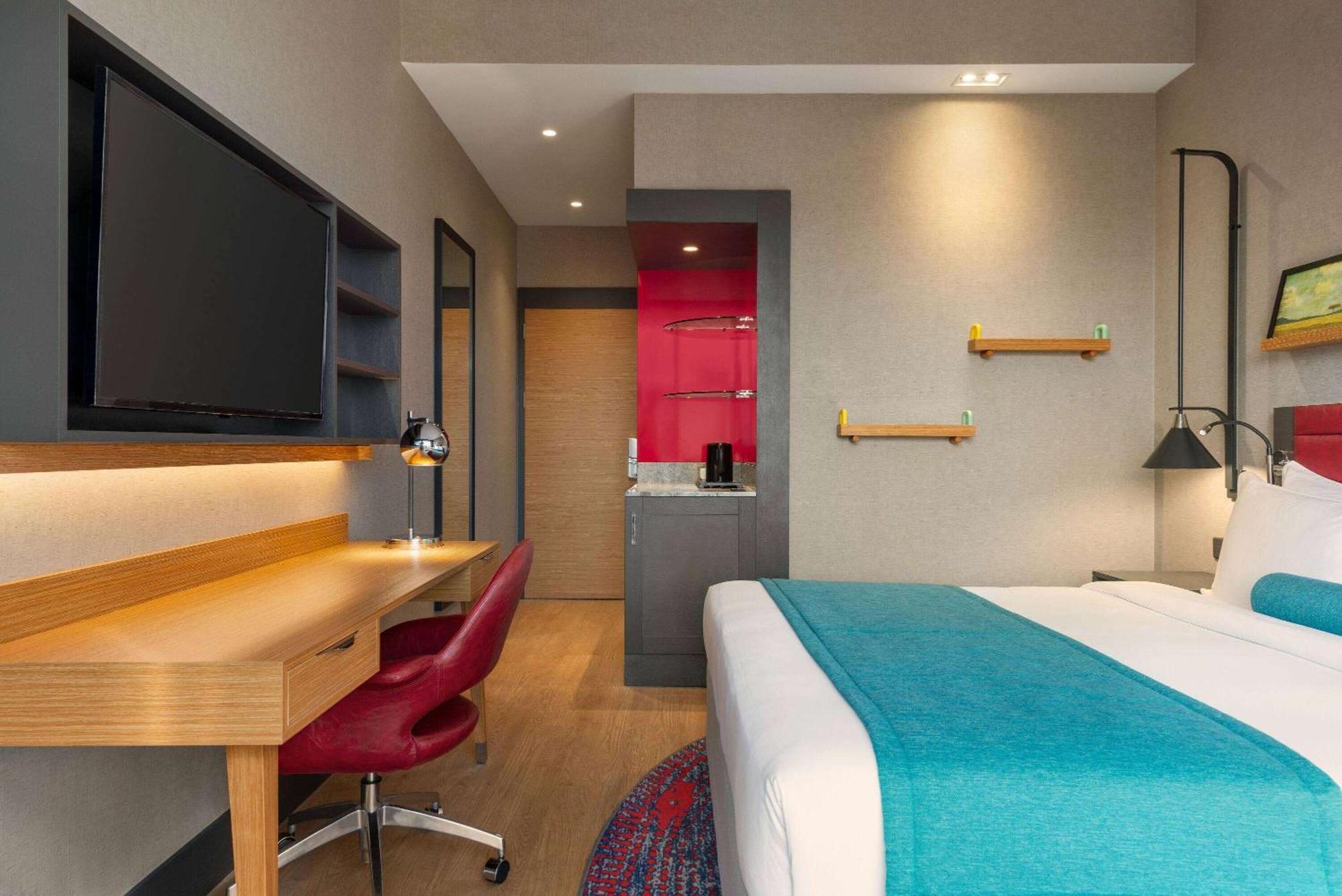 Ramada Encore Corniche Hotel Al Khobar